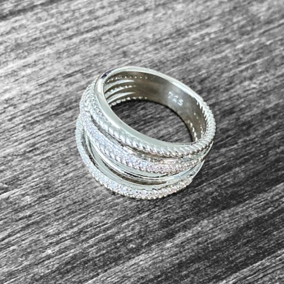 18K White Gold Diamond Ring Wide Band New - Picture 5 of 11